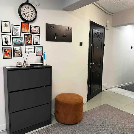 Perfect Location Flat In Alsancak The Heart Of