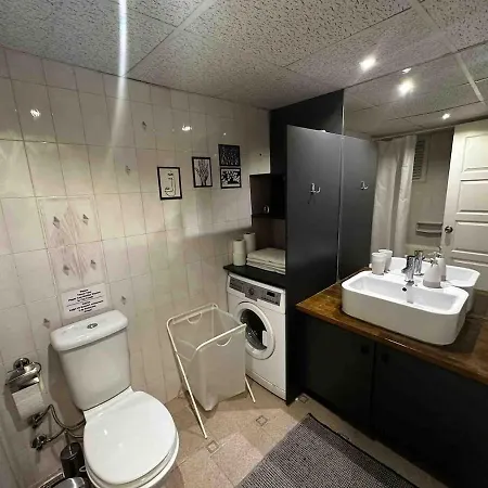 Perfect Location Flat In Alsancak The Heart Of *